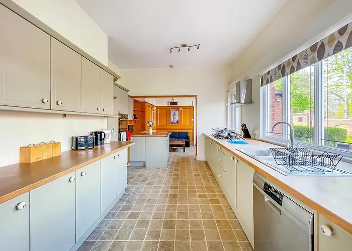 *rg9bc* For Your Relaxed & Cosy + Free Parking + Free Fast Wifi * 홈스테이 *