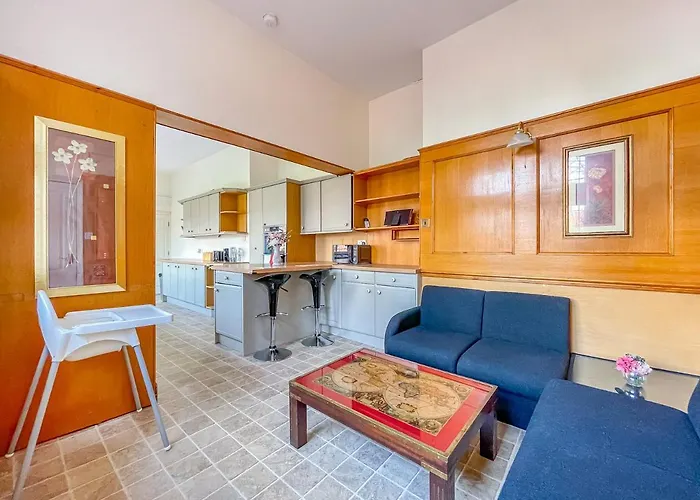 홈스테이 *rg9bc* For Your Relaxed & Cosy + Free Parking + Free Fast Wifi * *