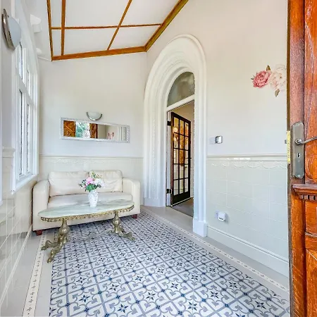 Privat bolig *rg9bc* For Your Relaxed & Cosy + Free Parking + Free Fast Wifi * *