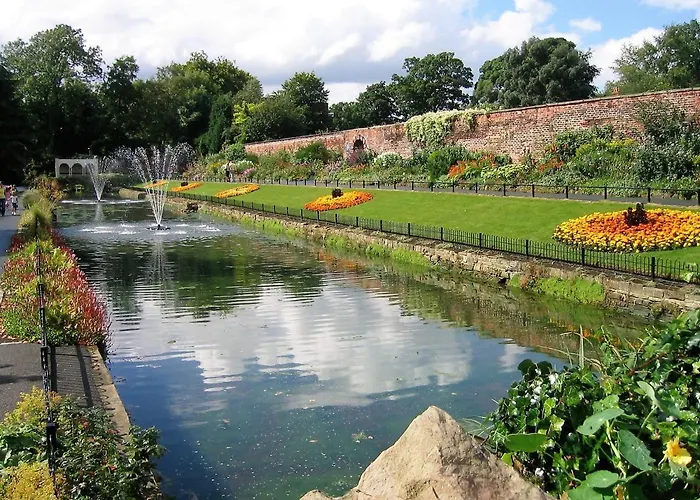 *rg9bc* For Your Relaxed & Cosy + Free Parking + Free Fast Wifi * * Leeds (West Yorkshire)