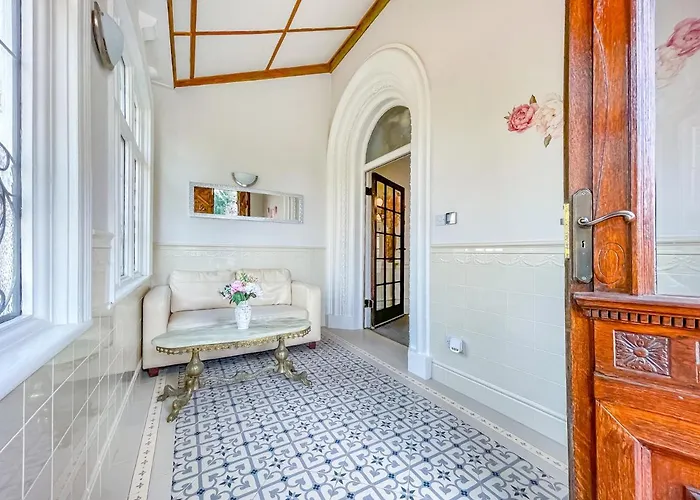 Privat bolig *rg9bc* For Your Relaxed & Cosy + Free Parking + Free Fast Wifi * *